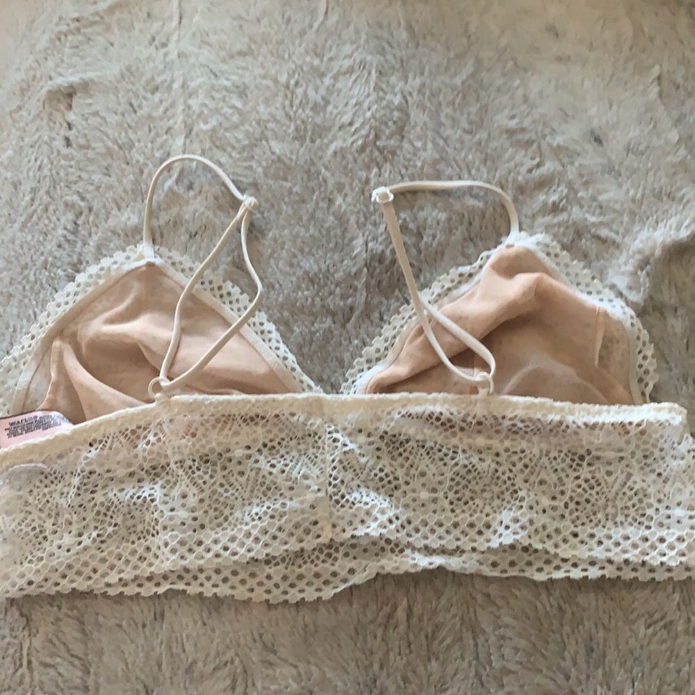 Bralette - Picture 2 of 3